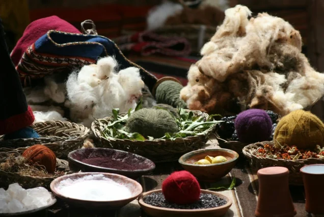 proceso de teñido de la lana con pigmentos naturales