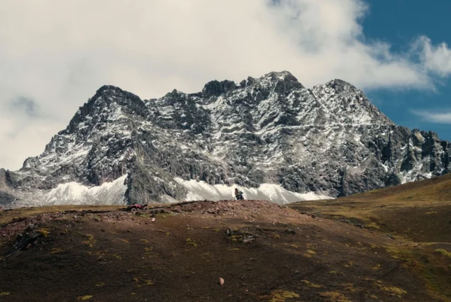 Nevado de Salkantay visible desde la distancia